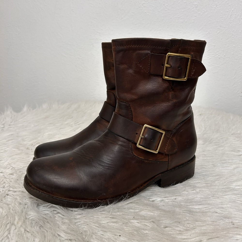 FRYE Vicky Engineer Chocolate Brown Leather Short Boots Zipper Buckle 7.5 Mexico